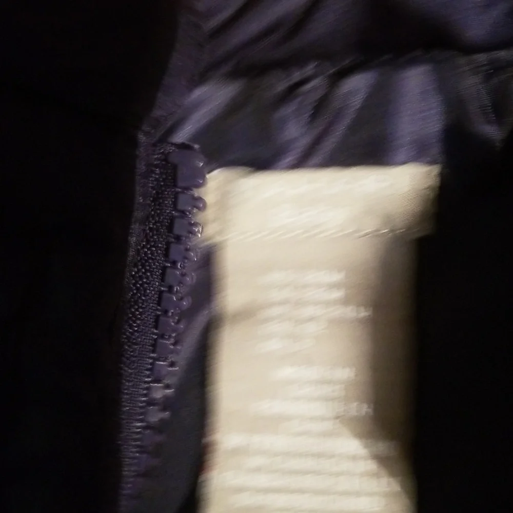 Tahari euc puffy